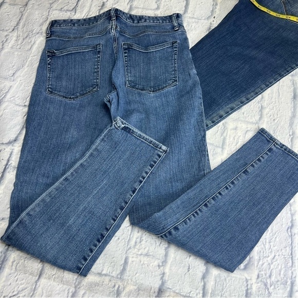 Size 2/26 shorts and jeans 7 piece bundle - Picture 2 of 12